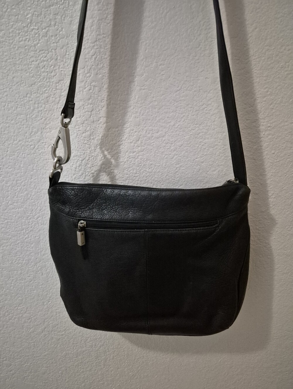 Vintage Stone Mountain Accessories Black Leather Crossbody Shoulder Bag